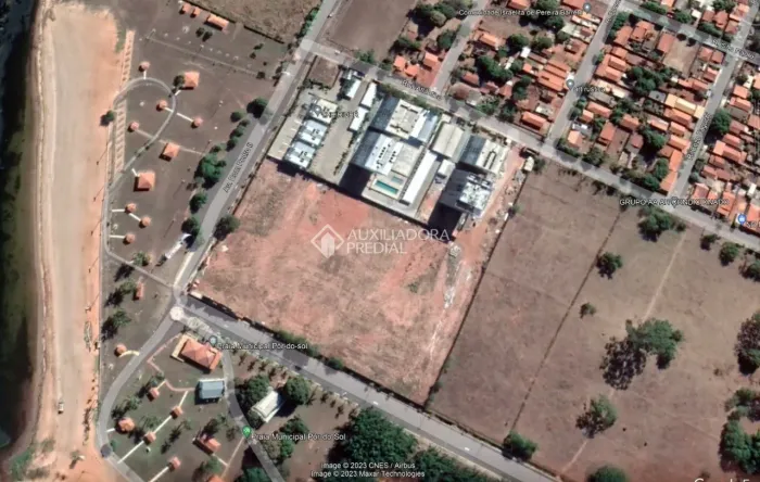 Excelente terreno com 22.787,25 m² em frente à Praia Pôr-do-Sol, na cidade de Pereira Barr