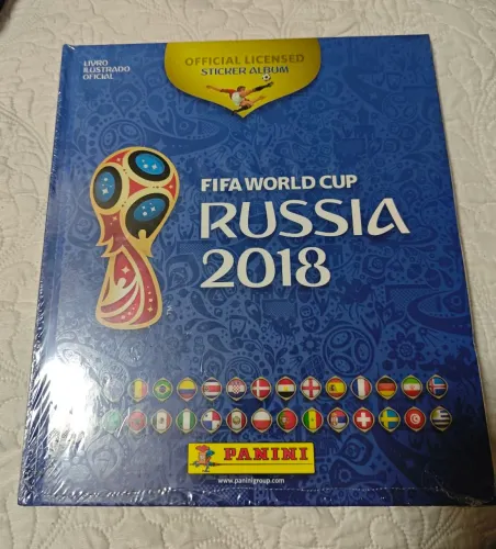 Álbum Copa da Rússia 2018 (lacrado) + Capa protetora