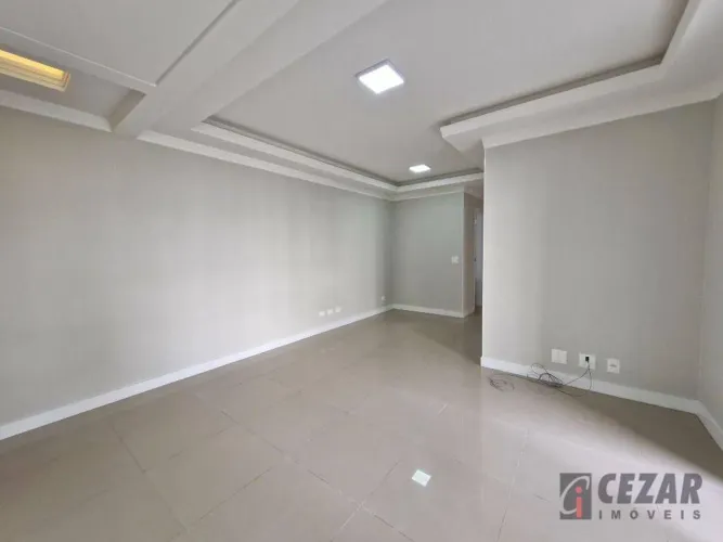 Apartamento com 2 dormitórios para alugar, 70 m² por R$ 2.500/mês - Uberaba - Curitiba/PR