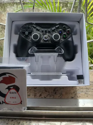 Tarantula Pro Gamesir Novo com analogicos TMR 1000Hz Hall effect  Base De Carregamento 