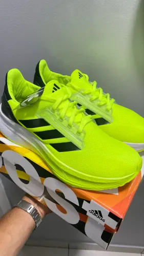 Adidas Ultraboost Neon 