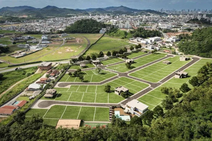 Terreno à venda no Condomínio Ilha de Malta em Camboriú, 300m², Santa Regina, Camboriú