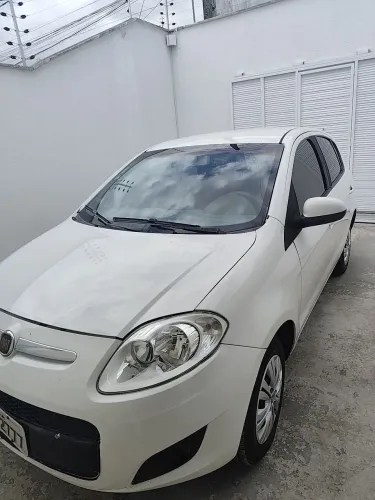 Fiat Palio Attractive 1.0 EVO Fire Flex 8V 5P 2013