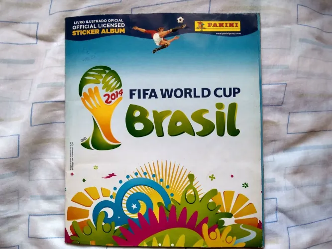 ÁLBUM DA COPA DO MUNDO DE 2014 ORIGINAL PANINI COMPLETO