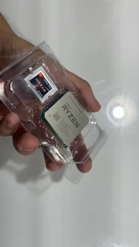 Ryzen 5 5600X - Excelente estado