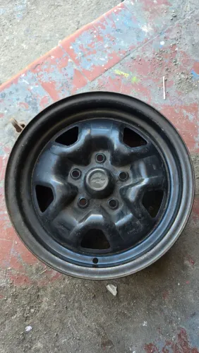 01 roda aro 14 Chevrolet Opala e Caravan