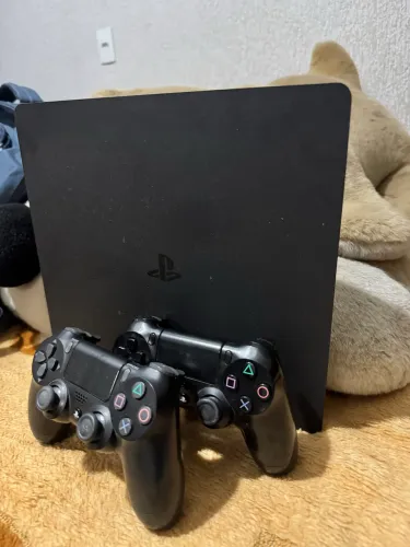 Vídeo game PS4 Slim