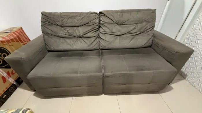 Sofá retrátil