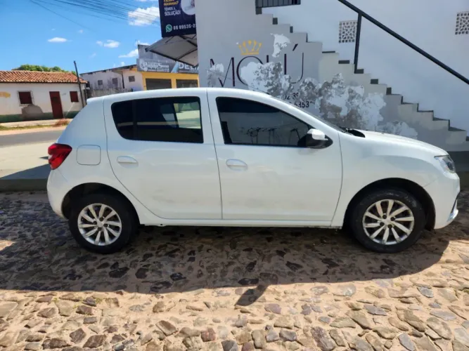 Renault Sandero Zen Flex 1.0 12V 5P Mec. 2021