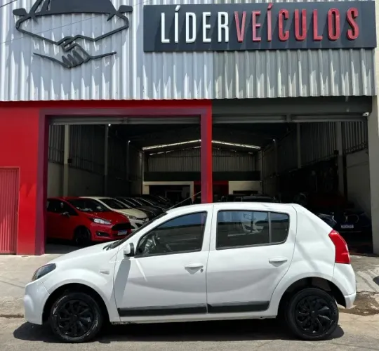 Renault Sandero Expression Hi-flex 1.0 16V 5P 2013