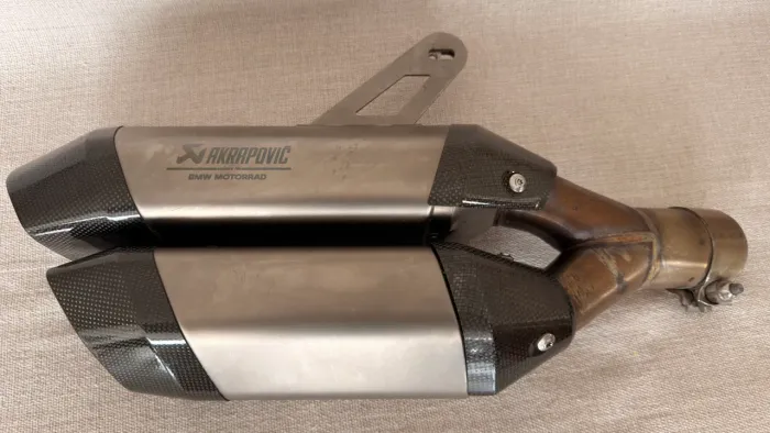 Ponteira Akrapovic BMW GS 1300