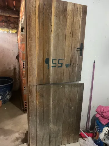 Porta madeira