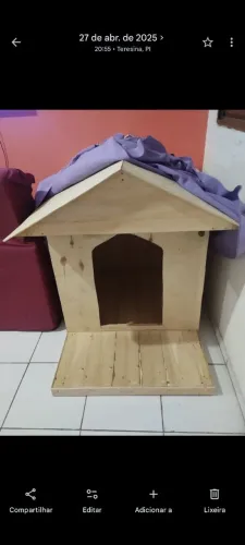 Casinha de madeira para cachorro