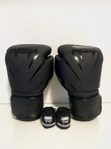 Luvas de Muay Thai/Boxe Venum 