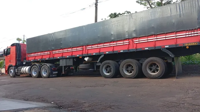 Carreta guerra 2013