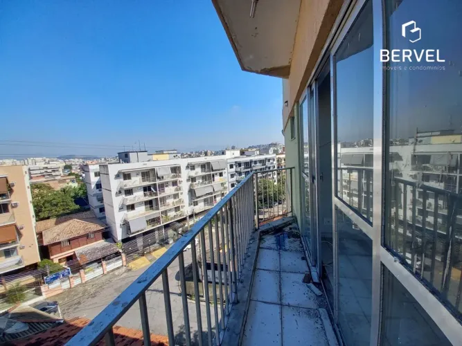 Apartamento com 2 dormitórios para alugar, 84 m² por R$ 1.976,35/mês - Penha Circular - Ri