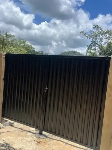 Portão garagem Búzios preto