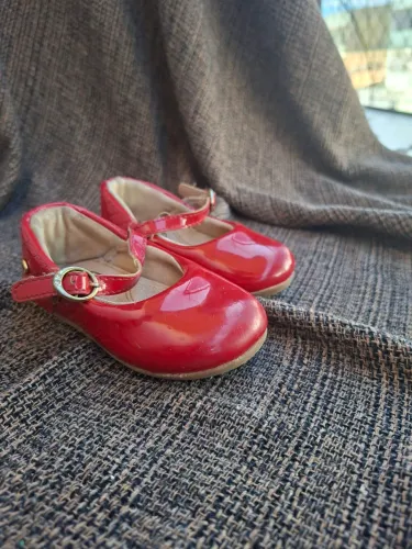 Sapatos bebê tamanho 19 a 20