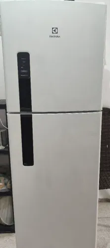 PRA VENDER LOGO, GELADEIRA ELETROLUX  aceito cartão com acréscimo da maquininha.