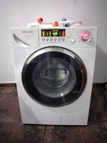 LAVA E SECA 9KG MOTOR INVERTER