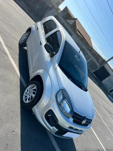 Fiat Uno Drive 1.0 Flex 6V 5P 2018