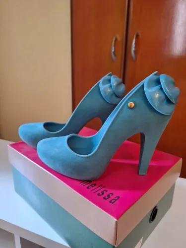 Melissa Salto Alto Babadeira!