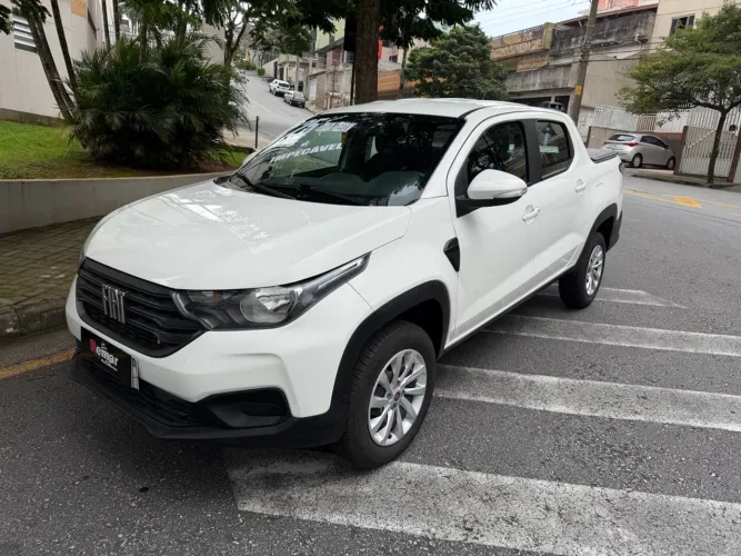 Fiat Strada Freedom 1.3 Flex 8V CD 2025