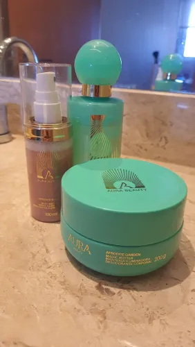 Kit Aura Beauty (Body Splash, Spray Iluminador, manteiga)