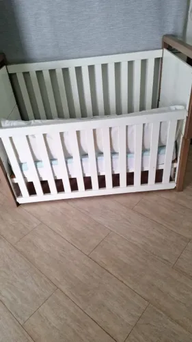 Berço que vira mini cama