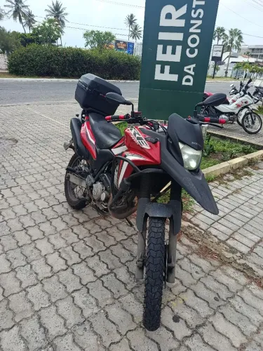 XRE 300 toda em ordem moto de procedência do meu uso