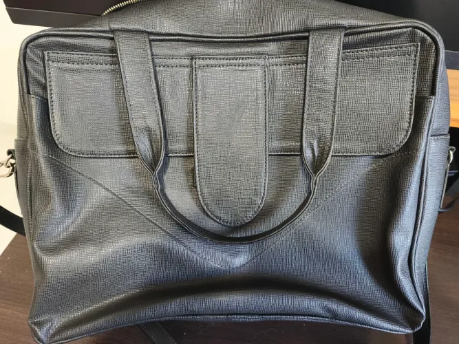 Bolsa Maré preta 