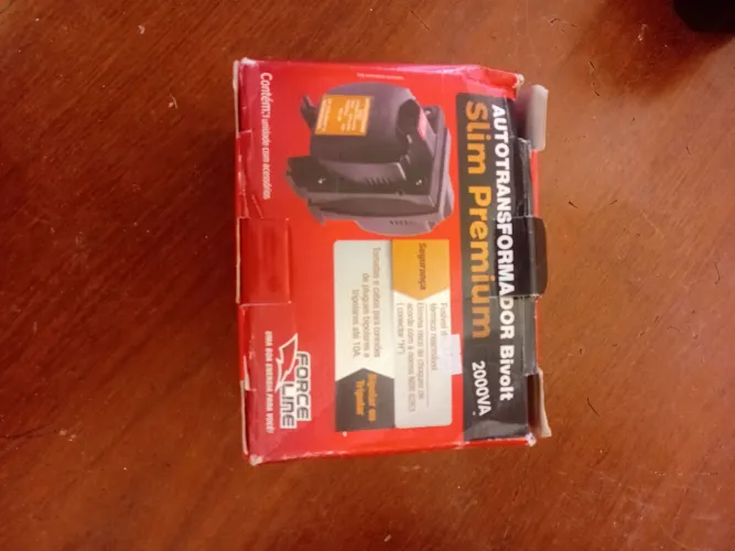 Autotransformador Bivolt Slim Premium 2000va