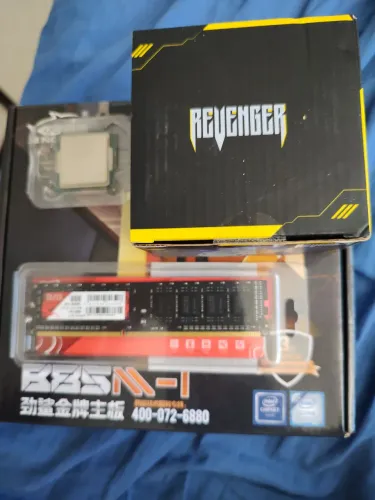 Placa mãe h81 liga 1150 4 Geração Mini itx + Memória 8GB + CPU i3 4130