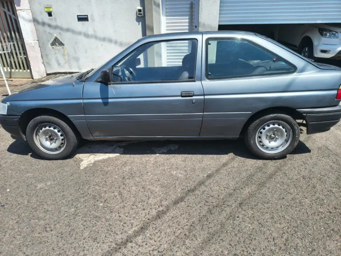 Ford Escort GL 1.8i / 1.8 (álcool) 1994