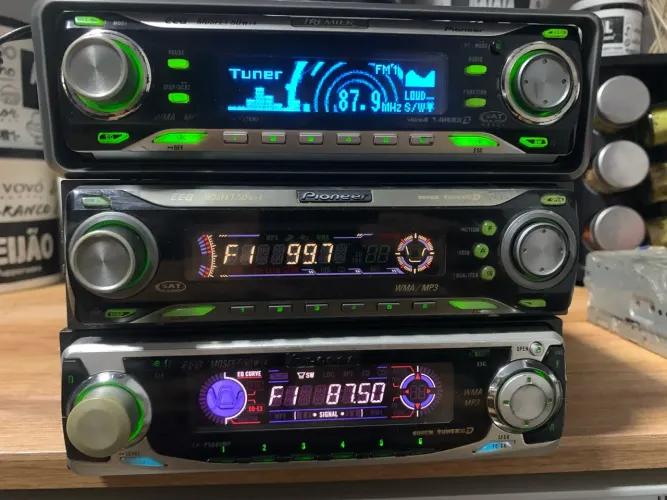 Som Pioneer