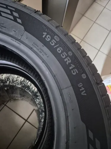 4 Pneus aro 15 195/65 R15 91V Doublestar