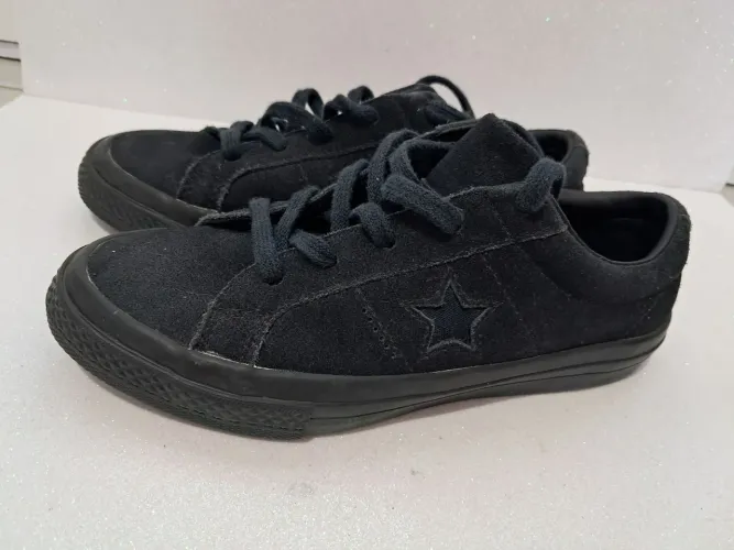 Tênis Converse One Star Pro Tam 35 (Veste 34)