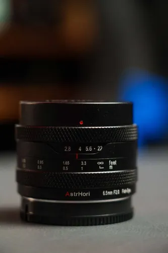 Lente AstroHori 6.5mm F2.0 Fish-Eye para Sony e mount 