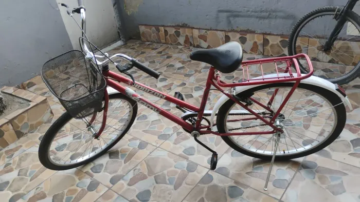 Bicicleta semi nova