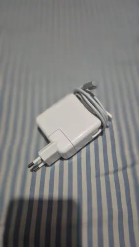 Carregador do Macbook air