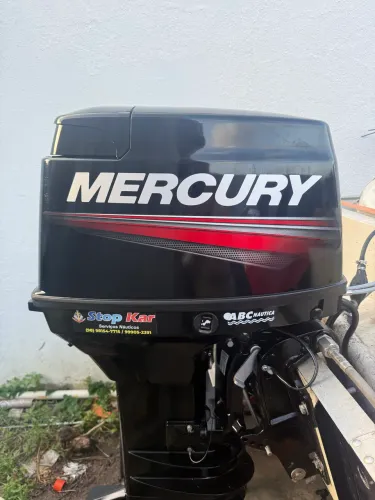 Motor 50hp 2T mercury, Power trim e comando a distância , 2026, 80hrs