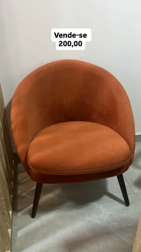 Poltrona moderna para sala ou escritório