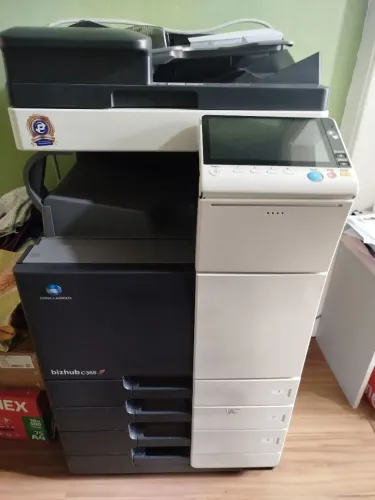 Vendo Konica Minolta c368 colorida, novinha contador de impressão baixíssimo !!