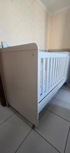Berço, Cama, Cômoda