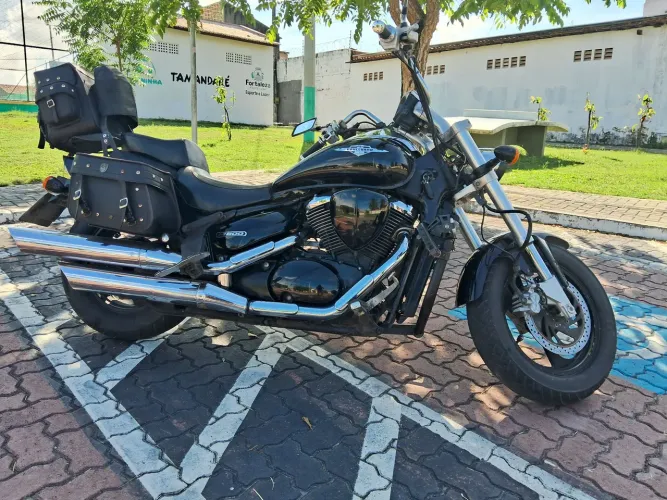 Suzuki boulevard m800 