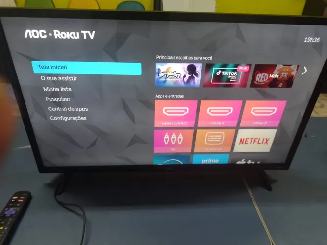 E do Smartv roku 32 polegadas