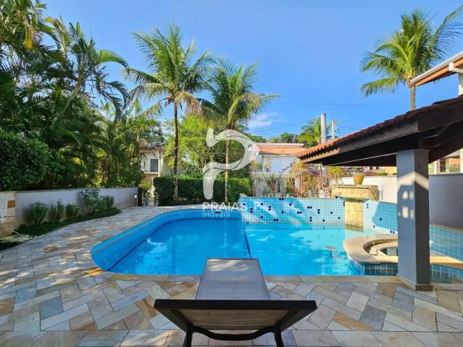 Casa com piscina e área gourmet, 6 dormitórios, Riviera de São Lourenço