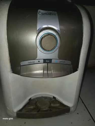 Bebedouro gelágua Esmaltec