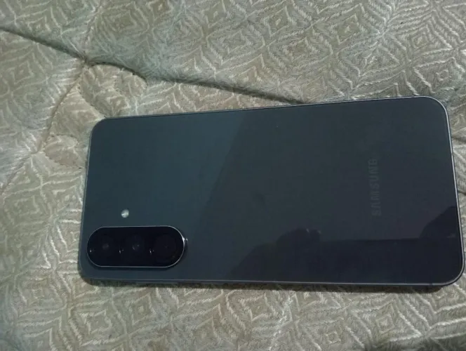 A56 5g 256gb vendo ou troco por iphone.