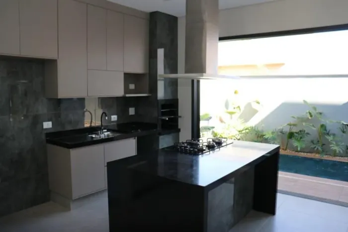 Linda casa no Vivendas da Mata no Portal Aroeira | Só aqui na Imobiliária Rosa e Rangel